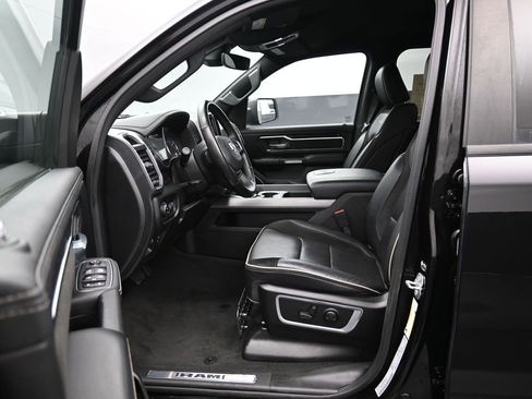 Used 2022 RAM 1500 Laramie w/ Sport Appearance Package image 9