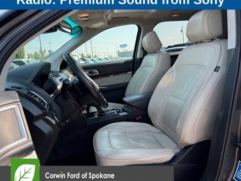 Used 2016 Ford Explorer Platinum AWD/4WD image 2