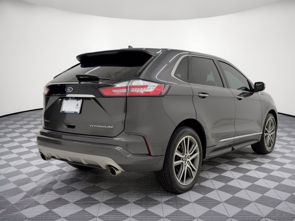 Used 2019 Ford Edge Titanium w/ Equipment Group 301A FWD image 9