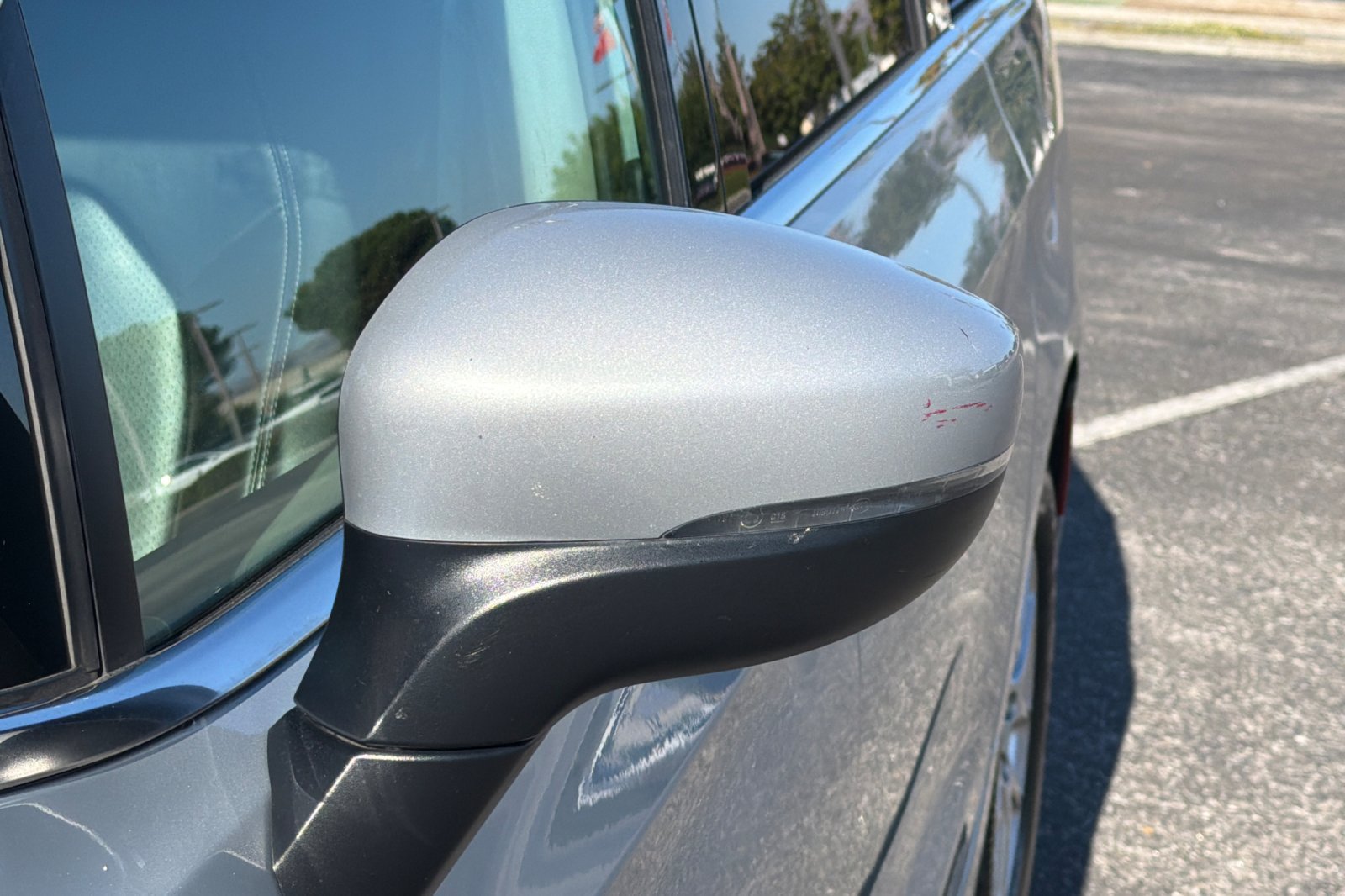Used 2023 Chrysler Pacifica Touring-L FWD image 41