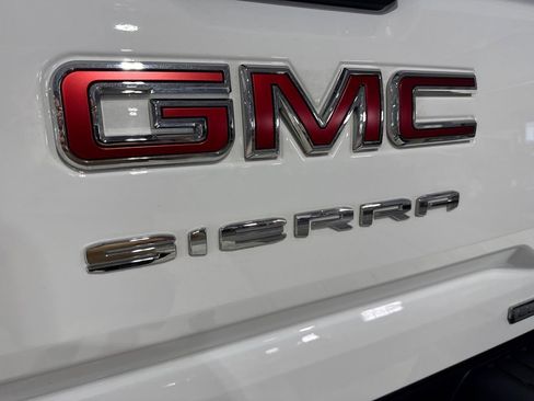 Used 2025 GMC Sierra 1500 Elevation RWD image 21