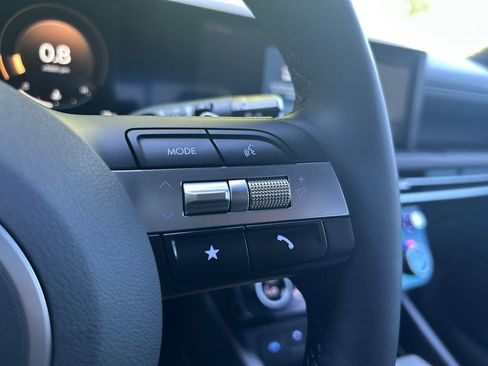 New 2025 Hyundai Santa Cruz Limited image 13