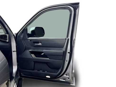 Used 2024 Toyota Sequoia Limited image 9