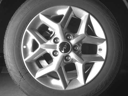 Used 2025 Kia Soul LX w/ LX Technology Package FWD image 15