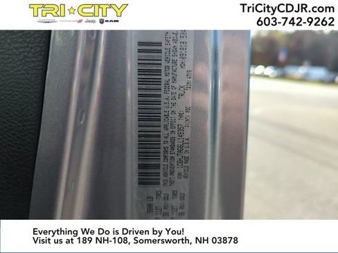 Used 2020 Jeep Gladiator Sport w/ Quick Order Package 24S image 39