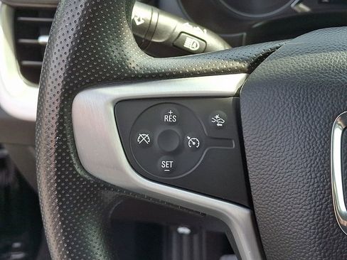 Used 2022 GMC Terrain SLE w/ Driver Convenience Package FWD image 22
