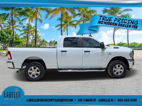 Used 2024 RAM 2500 Big Horn AWD/4WD image 2