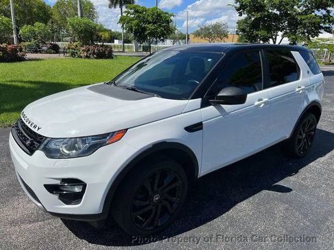 Used 2015 Land Rover Discovery Sport HSE Luxury image 1