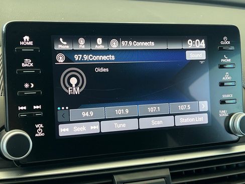 Used 2020 Honda Accord Sport image 24