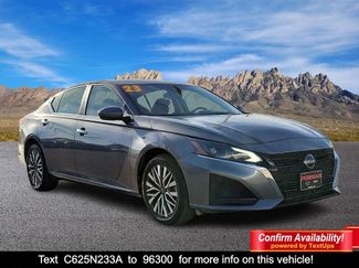 Used 2023 Nissan Altima 2.5 SV video 1