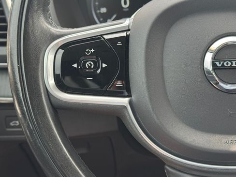 Used 2020 Volvo XC90 T6 Momentum w/ Protection Package Premier AWD/4WD image 20