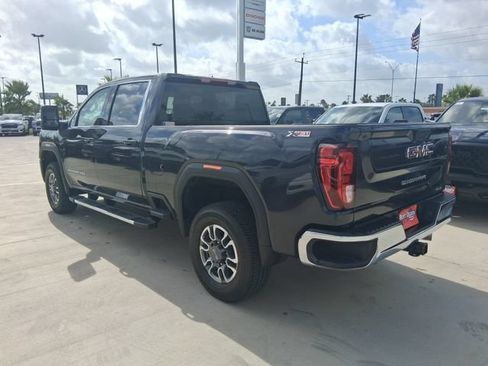 Used 2026 GMC Sierra 2500 SLE w/ SLE Value Package; AWD/4WD image 4