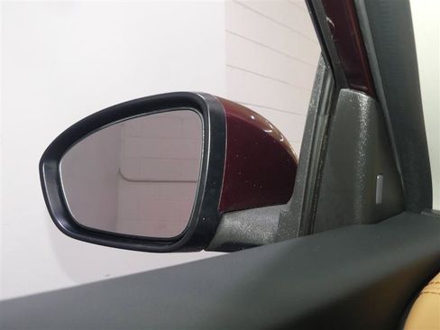 Used 2022 Nissan Sentra SV w/ SV Premium Package FWD image 14