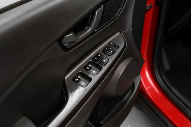 Used 2020 Hyundai Kona SE FWD image 37