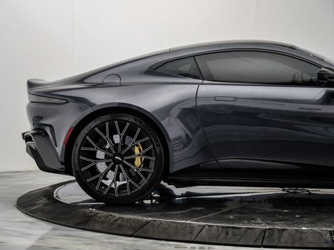 Used 2023 Aston Martin V12 Vantage RWD image 26
