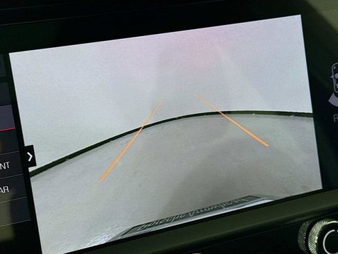 New 2026 Porsche Macan image 20