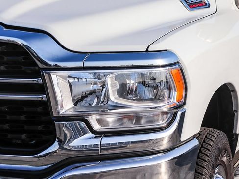 Used 2024 RAM 3500 Big Horn AWD/4WD image 5