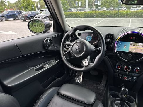 Used 2022 MINI Cooper Countryman S w/ Premium Package FWD image 21