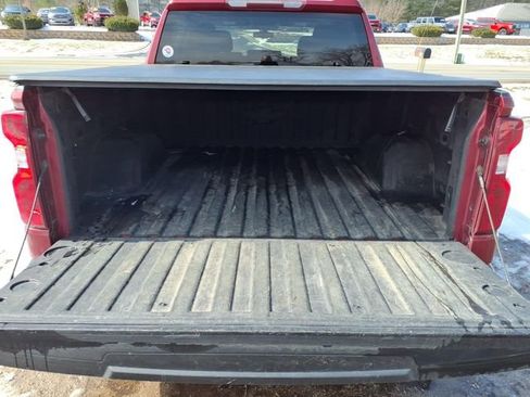 Used 2019 Chevrolet Silverado 1500 LT image 6