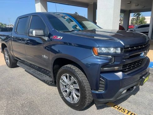 Used 2021 Chevrolet Silverado 1500 RST w/ Texas Edition Plus AWD/4WD image 2