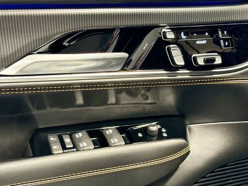 Used 2023 Jeep Grand Wagoneer L Series III w/ Quick Order Packagew 28T image 17