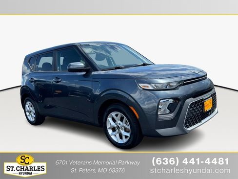 Used 2020 Kia Soul S FWD image 1