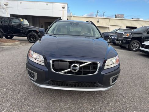 Used 2013 Volvo XC70 T6 Platinum image 2
