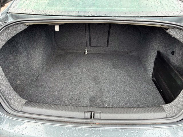 Used 2008 Volkswagen Jetta GLI FWD image 26