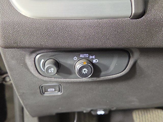 Used 2023 GMC Terrain SLE w/ Driver Convenience Package AWD/4WD image 28