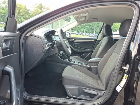 Used 2019 Volkswagen Jetta S w/ Driver Assistance Package FWD image 13