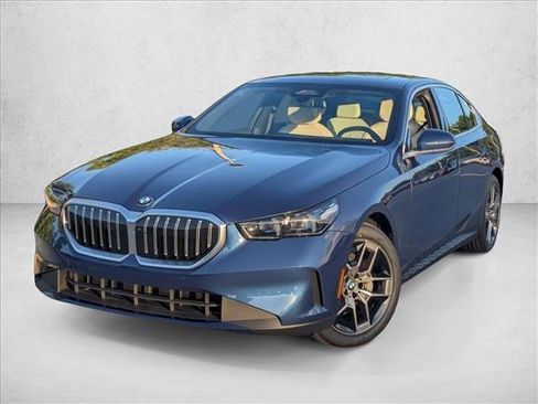 New 2027 BMW 530i w/ Premium Package RWD image 1