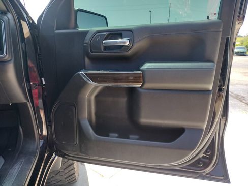 Used 2021 Chevrolet Silverado 1500 RST AWD/4WD image 18