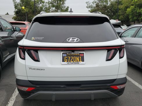 Used 2023 Hyundai Tucson Limited FWD image 5
