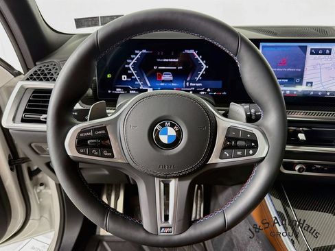 Used 2026 BMW X5 M60i AWD/4WD image 12