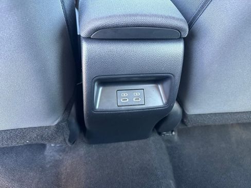 Used 2024 Toyota Corolla LE FWD image 6