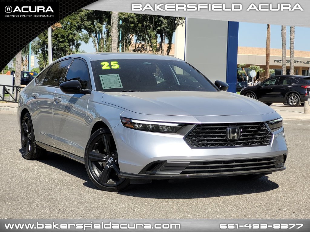 Used 2025 Honda Accord Sport image 1