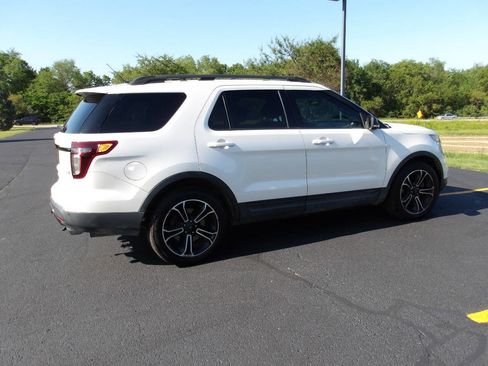 Used 2015 Ford Explorer Sport w/ Equipment Group 401A AWD/4WD image 14