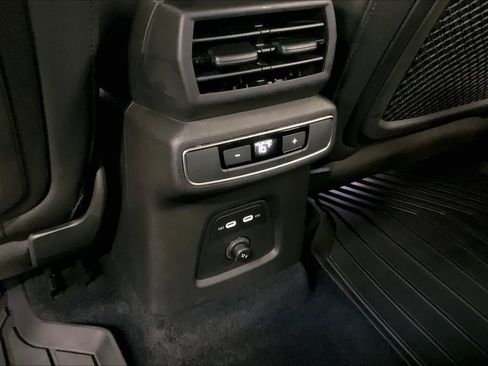 Used 2023 Audi Q4 e-tron Premium Plus w/ Premium Plus image 30