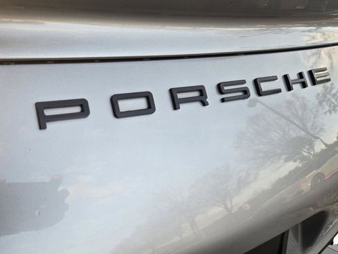 Used 2019 Porsche 911 Turbo image 12