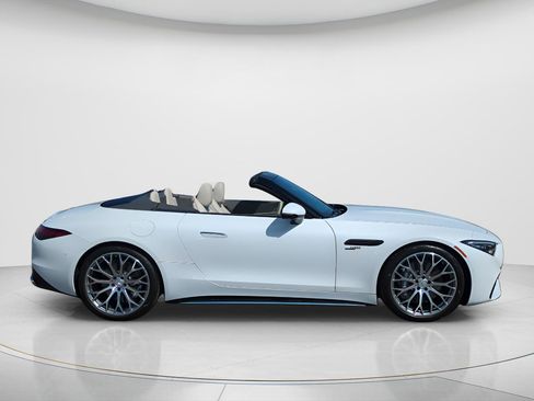Used 2025 Mercedes-Benz SL 43 AMG image 4