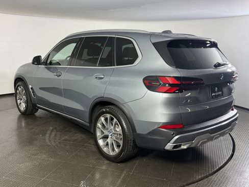 Certified 2025 BMW X5 xDrive40i image 6
