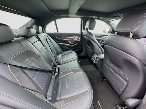 Used 2018 Mercedes-Benz E 63 AMG S image 19