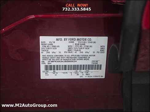 Used 2018 Ford Edge Titanium w/ Technology Package image 32