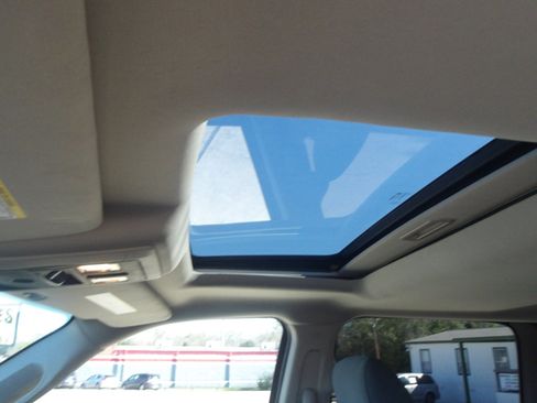 Used 2014 RAM 1500 Lone Star image 27