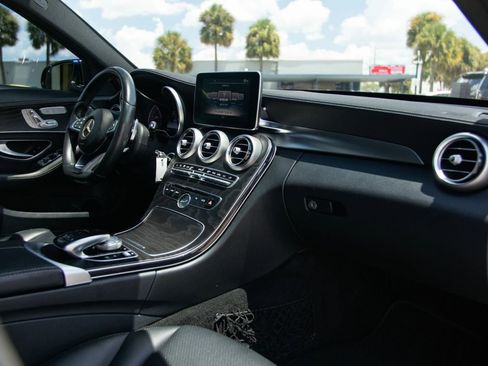Used 2015 Mercedes-Benz C 300 4MATIC Sedan w/ Multimedia Package image 21