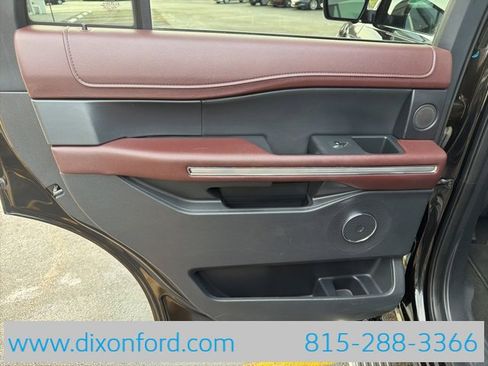 Used 2024 Ford Expedition Limited image 26