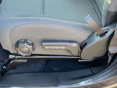 New 2026 Jeep Gladiator Sport image 16