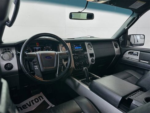 Used 2017 Ford Expedition EL XLT w/ Equipment Group 201A image 20