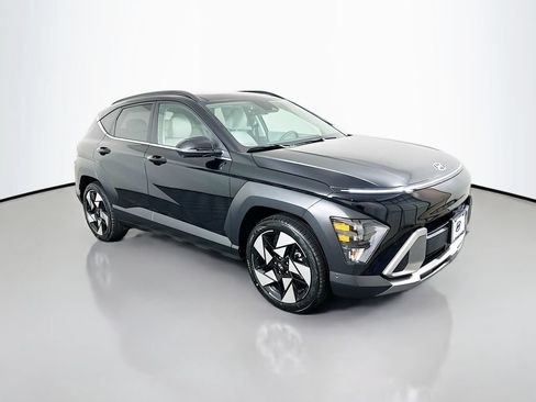 New 2026 Hyundai Kona Limited FWD image 3