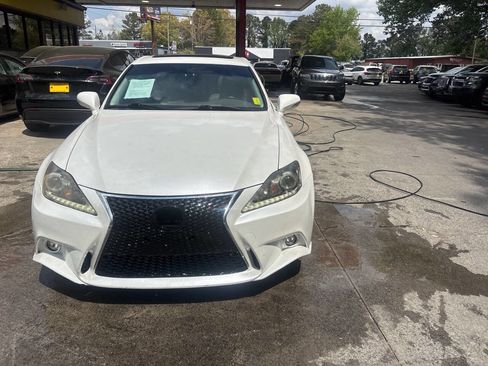Used 2012 Lexus IS 250 w/ Premium Pkg Value Edition image 3